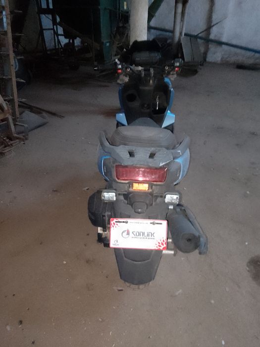 Продам скутер танк