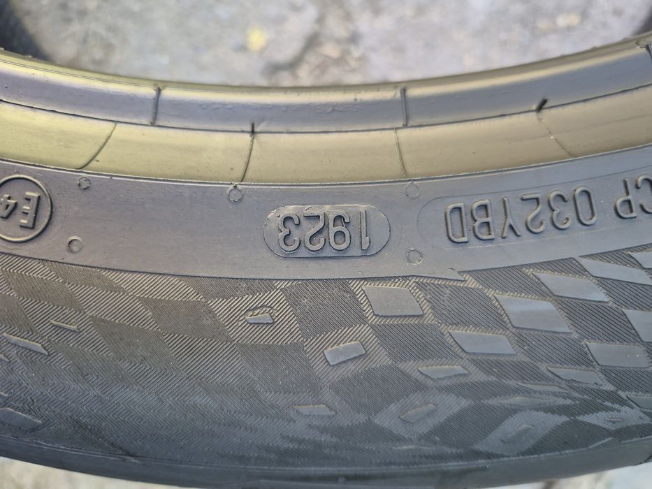 285 40 22 O BUCATA Anvelopa de vară Continental  Sport Contact 7 Dot 19.23