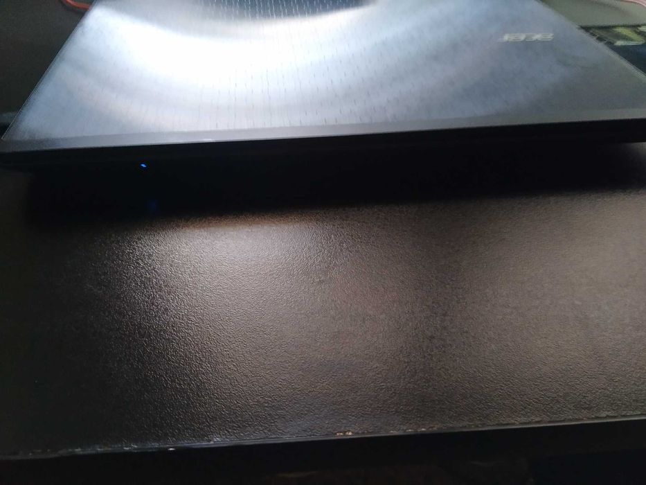 Геймърски лаптоп Acer