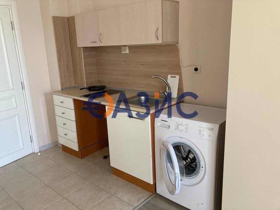 Продава се Едностаен апартамент в к.к. Слънчев бряг - 42 кв.м за 1358 €/кв.м - Снимка #8