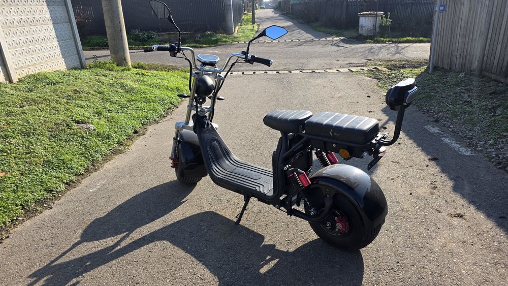 Vand scuter electric moped ca nou 300km