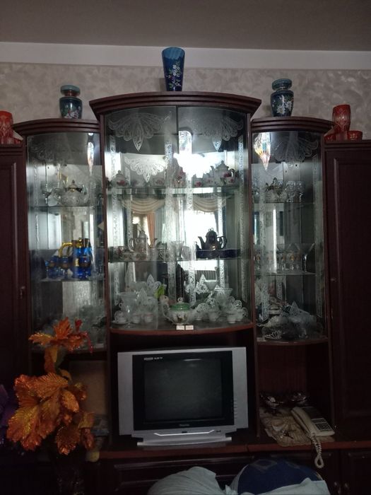 Стенка продается
