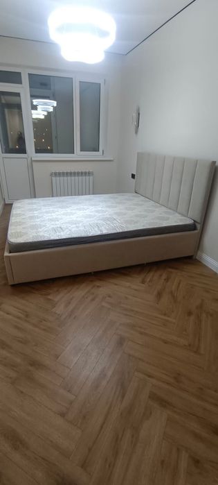 Кровать в хорошем состоянии
