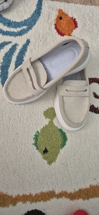 Детски обувки бежови