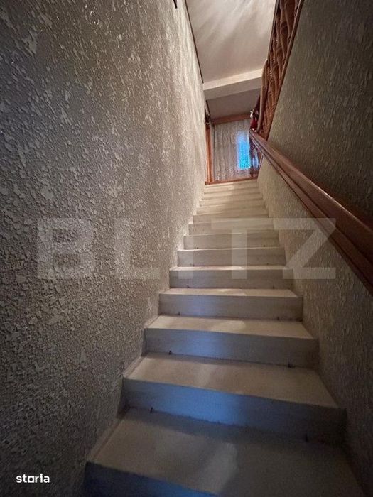 Casa mutifunctionala, 380 mp utili, pretabila pentru activitati comerc