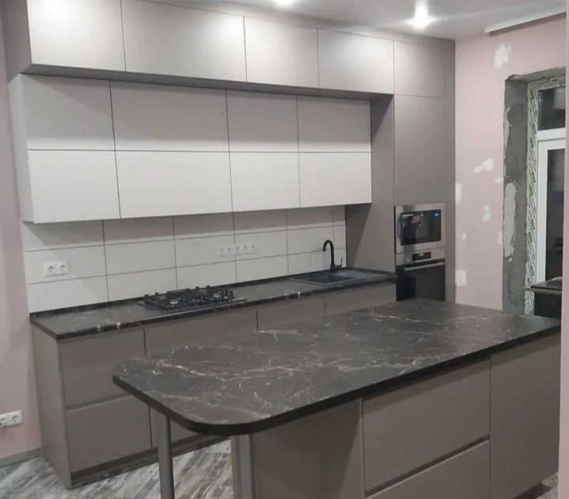 Мебель для кухонной