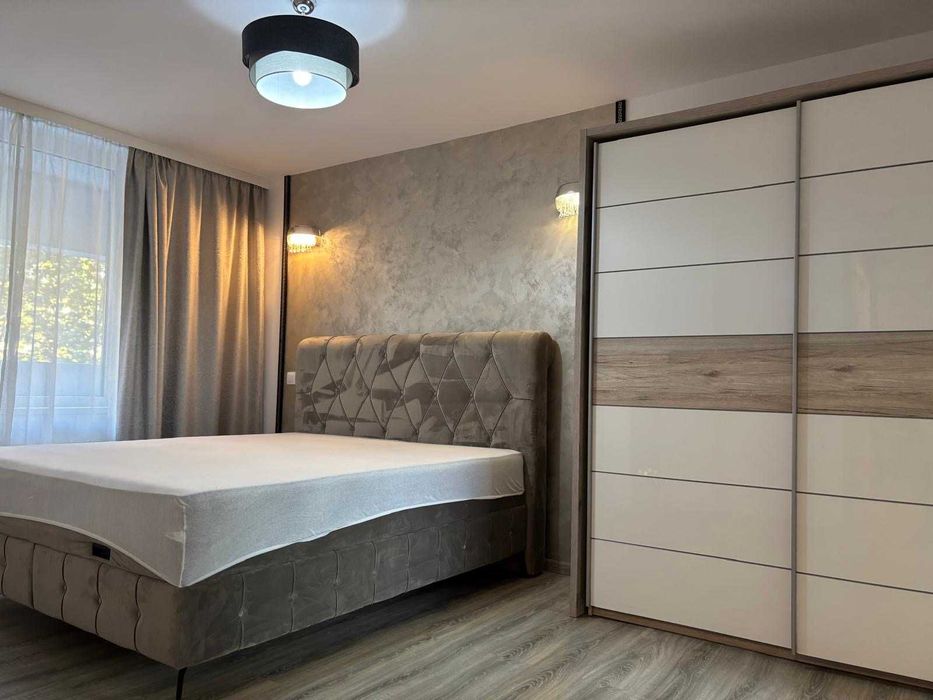 Style Residence Inchiriere apartament 3 camere cu loc parcare subteran inclus