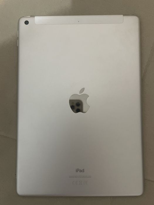 IPad 8 Wi-Fi+Cellular 32 ГБ Silver