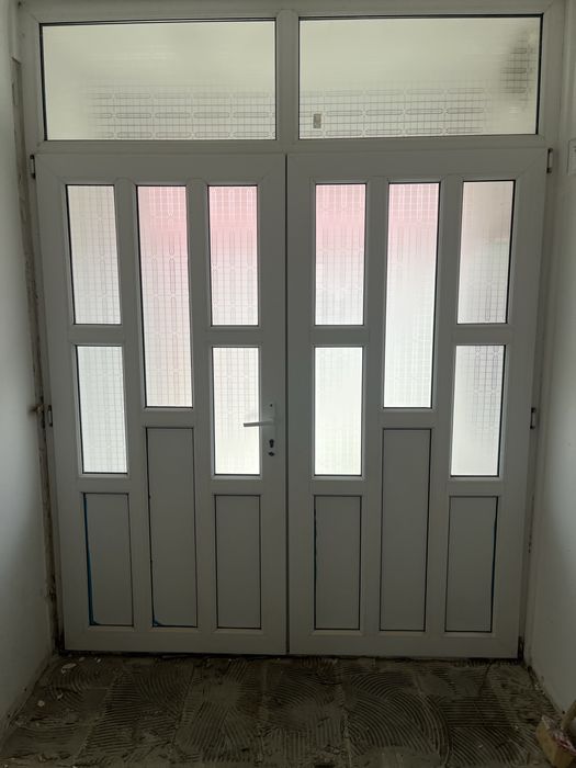 Vand usa si geam termopan