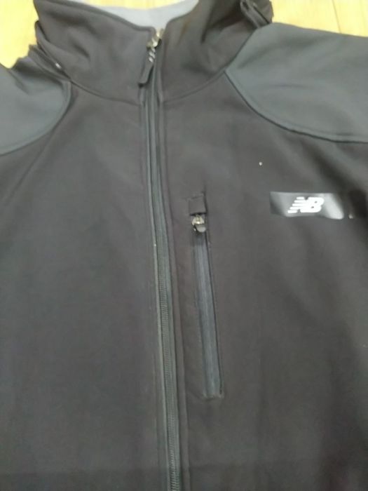 Geaca toamna anti vânt New Balance