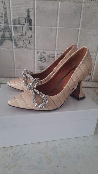 Классические туфли