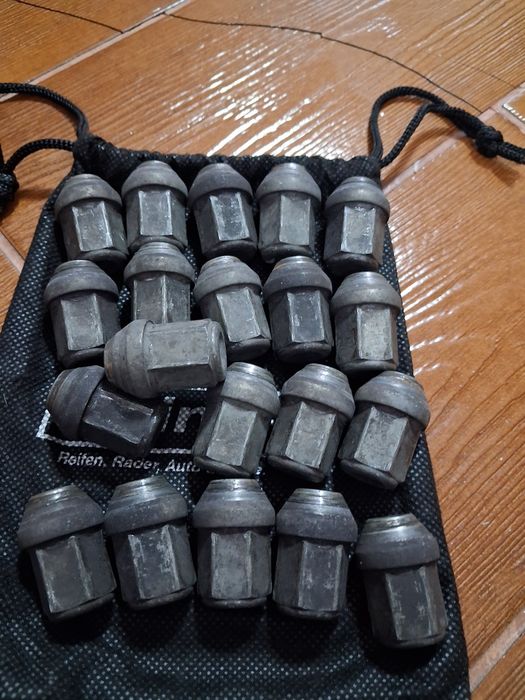 Set 20 piulțe originale ptr.Ford jante aliaj