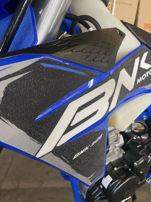 Cross 300cc Bnk nou cu garantie si livrare in toata tara