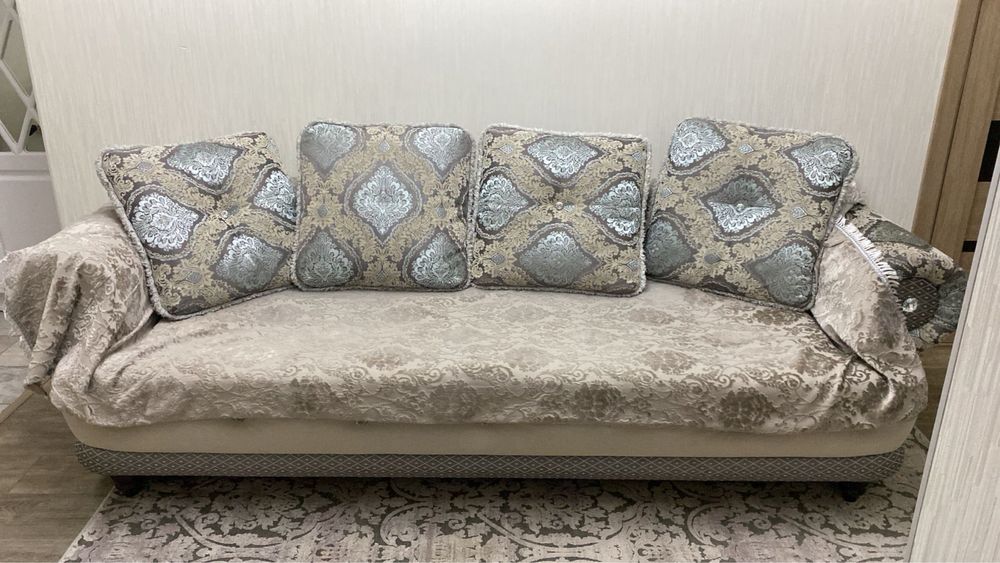 Продам диван б/у