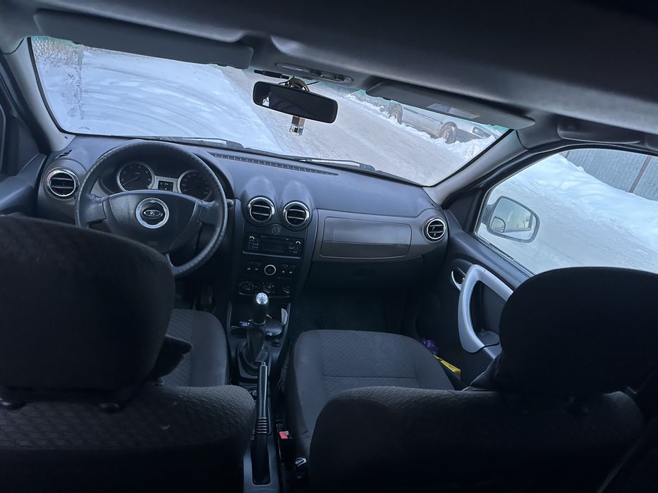 Продам Лада Ларгус 5 местная