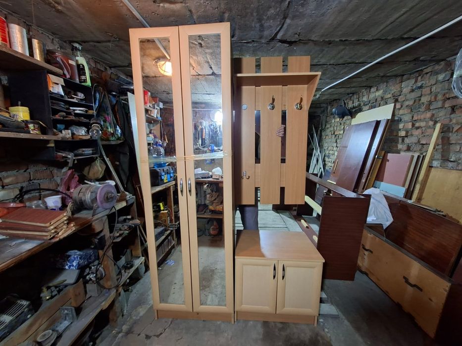 Продам!!! Мебель для прихожей