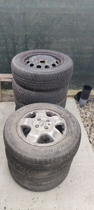 Vand cauciucuri Second hand R14 - R15