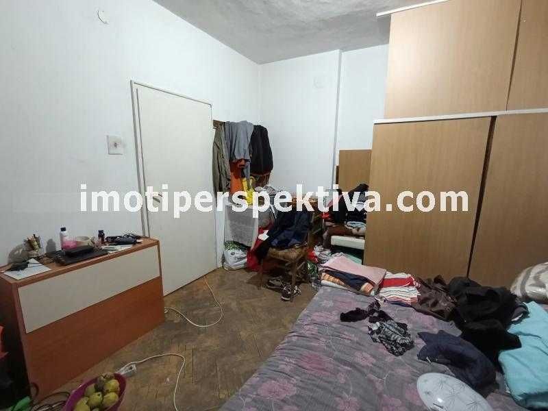 Продава се Двустаен апартамент в Пловдив, Център - 57 кв.м за 1379 €/кв.м - Снимка #1