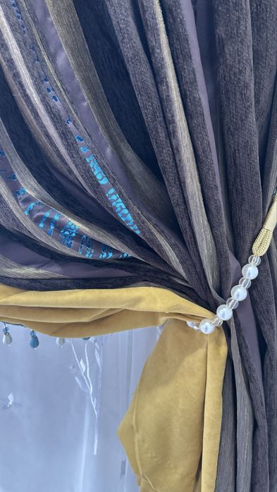 Штор жақсы состояниеде, бағасы 30000 тг