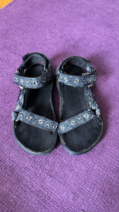 Sandale Teva marimea 32