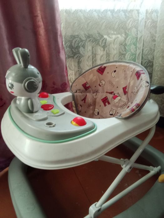Детские ходунки б/у