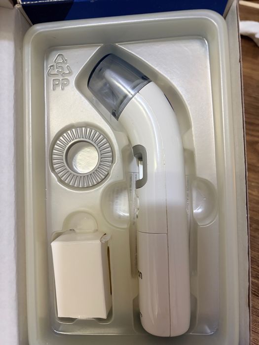 Дигитален термометър OMRON