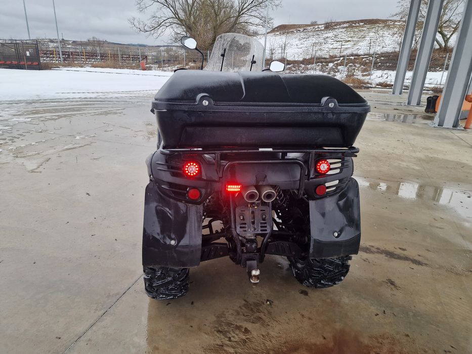 De vanzare atv tgb550.