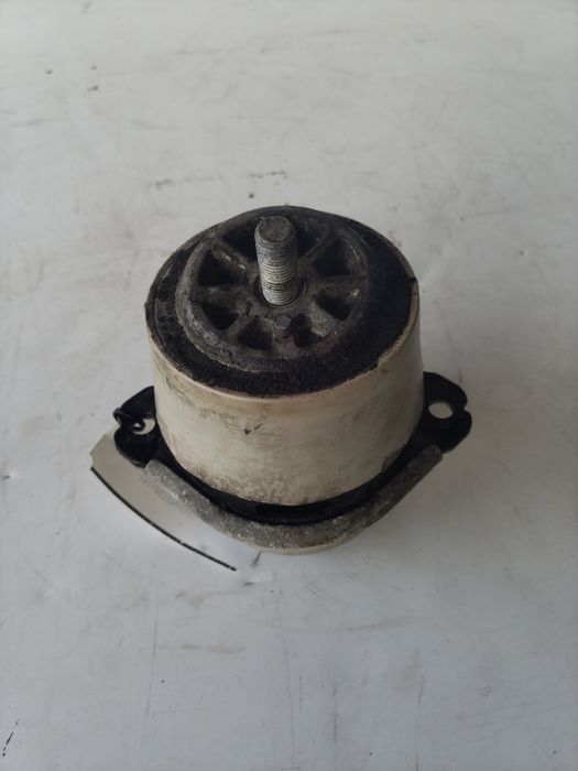 Tampon motor Audi Q7 2007 3,0 TDI - BUG 7L8199131A