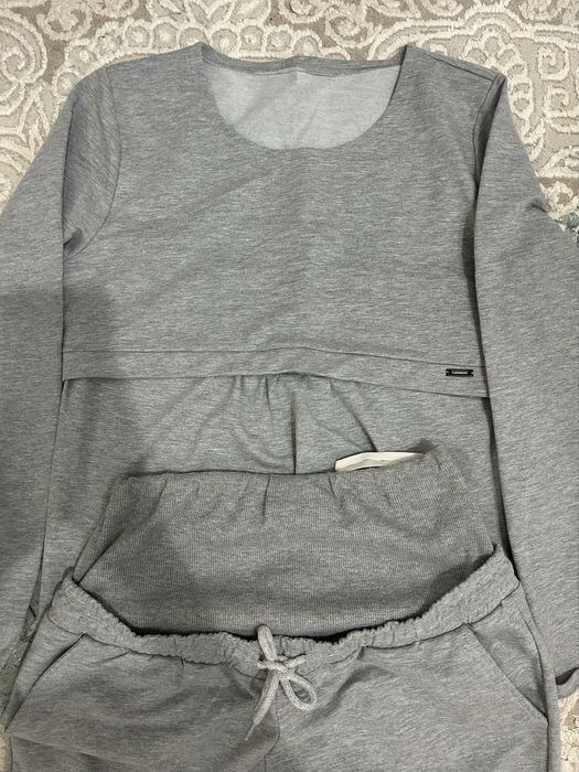 Продам спортивку для беременных