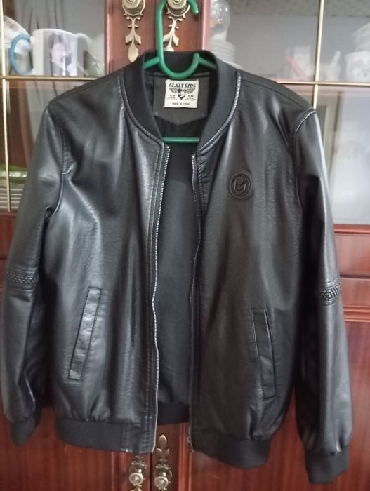 Демисезонные куртки