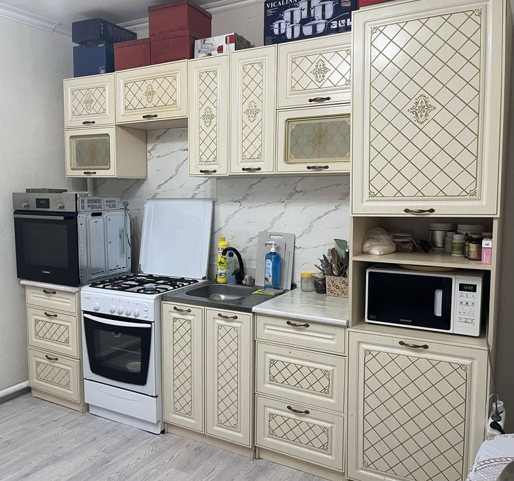 Кухонный гарнитур