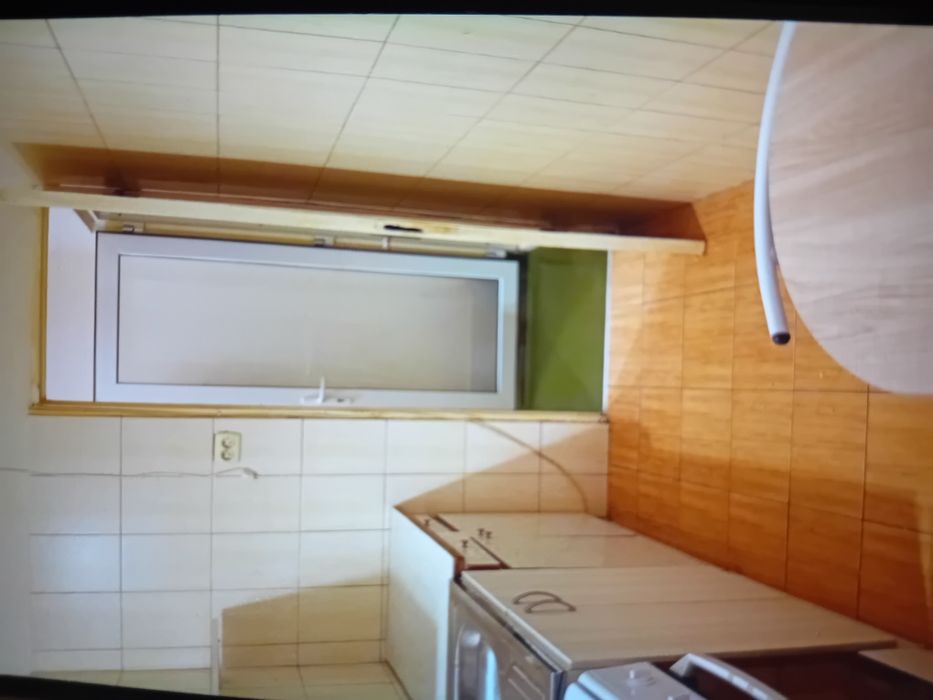 Închiriez garsoniera metrou Dristor 1