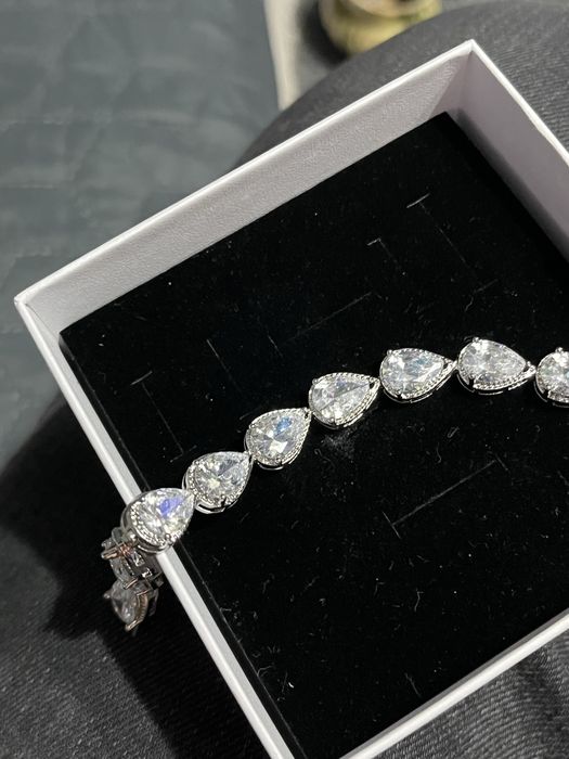 Bratara Givenchy Stones Iced Out Noua