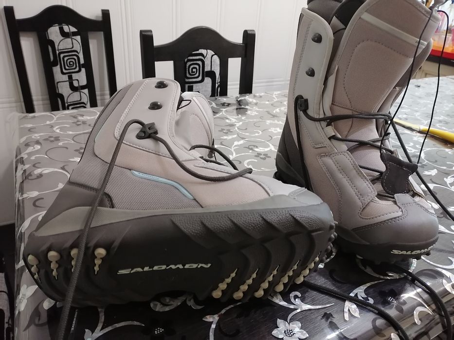 *Boots Snowbord Solomon 26,5-(42)*