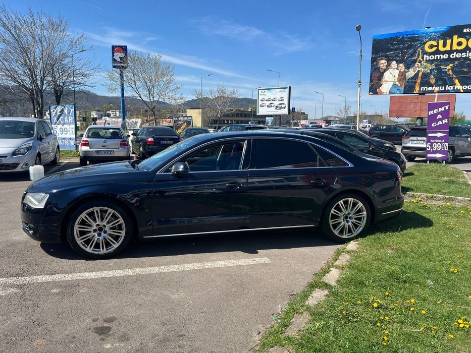 Transfer Aeroport  de la 1 Leu/km 8+1 si 5 locuri