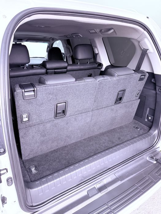 Land cruiser prado 150 xolati ideal 2016 radnoy . Toyota prado sotilad