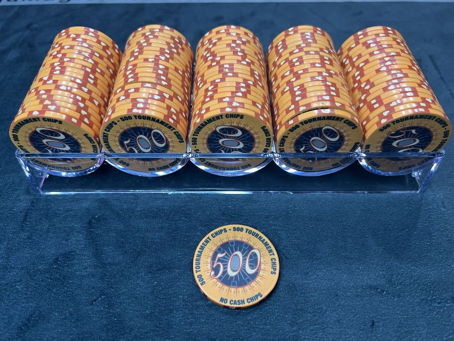 Jetoane poker Casino Queen 280,000 buc stoc urgent CustomTables.eu #jetoanepoker #pokerchips #casinoqueen #casino #queencasino #queenpokerchips