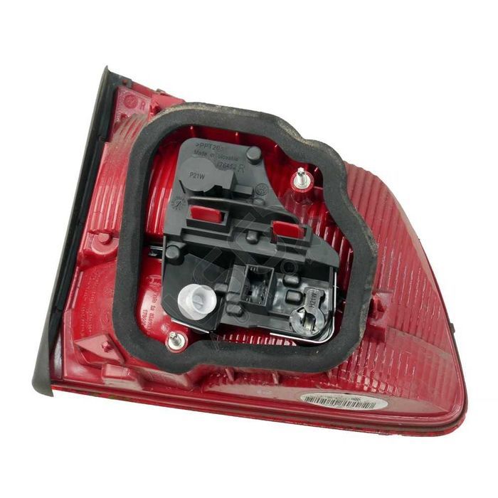 Stop interior dreapta Volkswagen Touran II, OEM 1T0945094A 145669