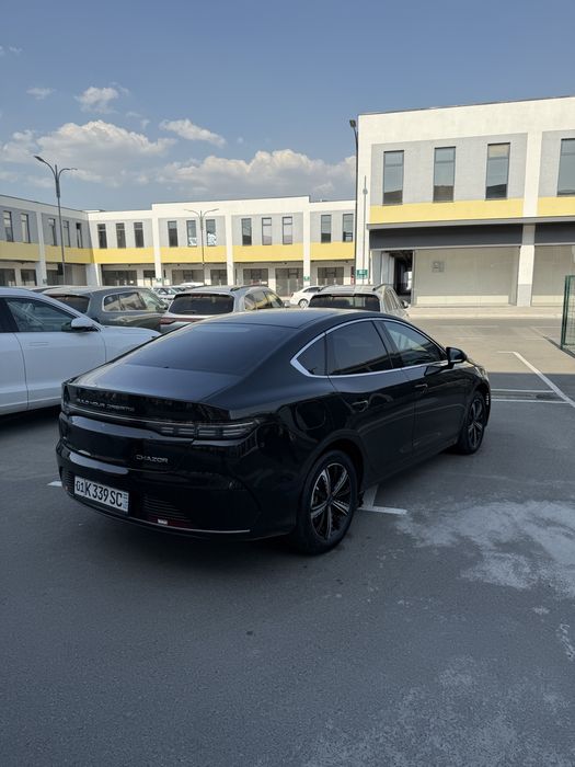 Byd Chazor 3-poz 2023 48min probeg bagaj kraska