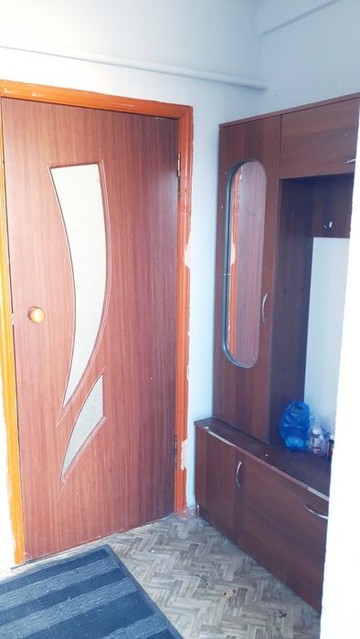 Продаётся квартира районе титове  40 кв м