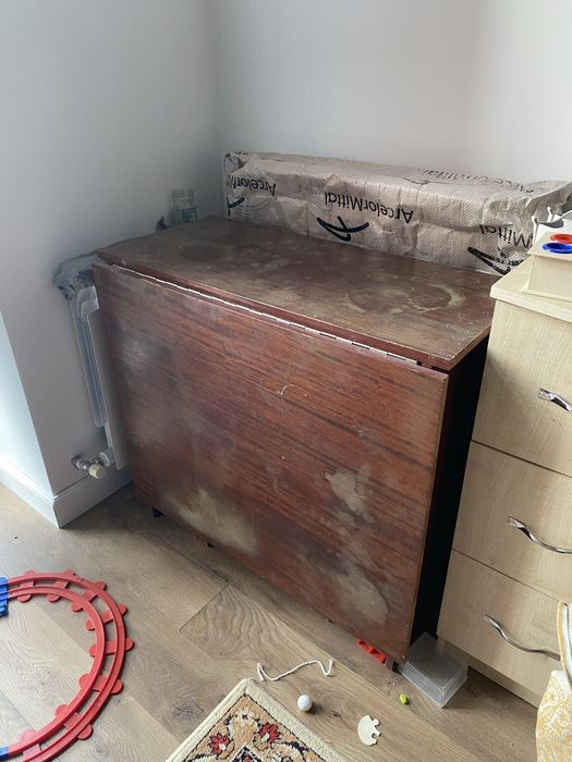 Стол-книжка. Отдам бесплатно. Самовывоз