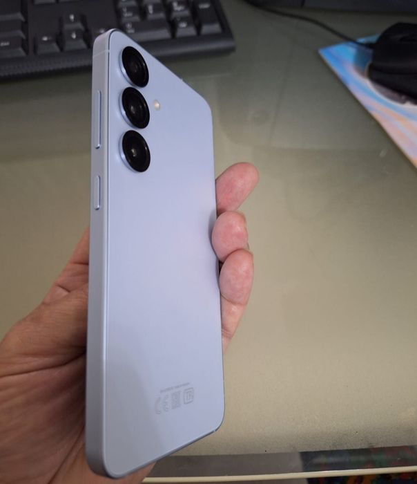 Samsung s25. 256гб