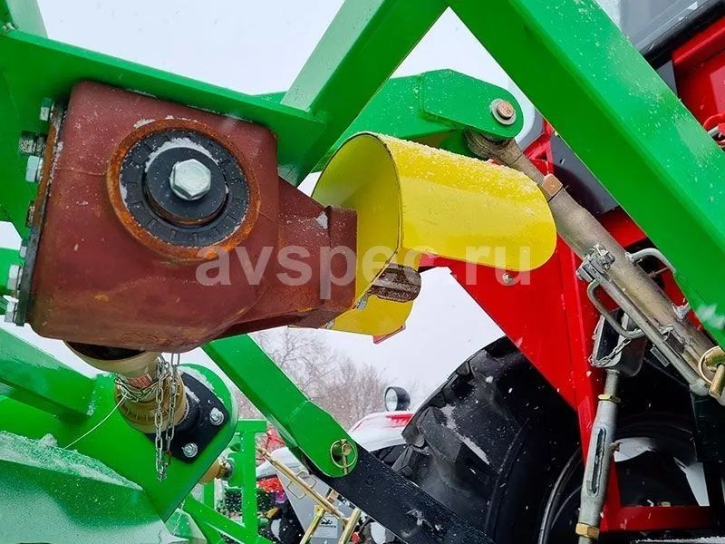 Коммунальная щётка