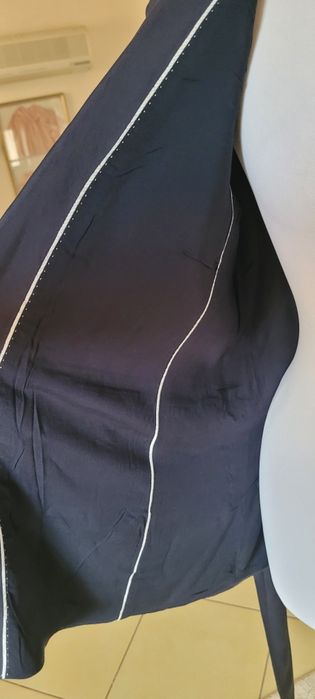 Massimo Dutti
Blazer cu centura