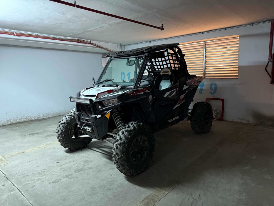 Polaris RZR 1000 Turbo