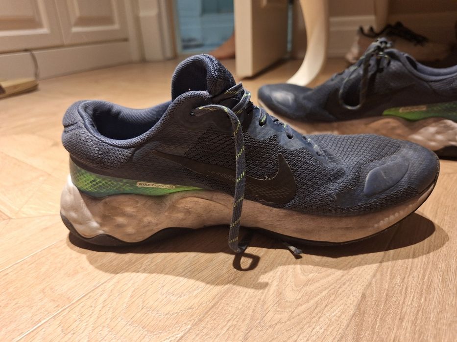 Nike спортивная обувь