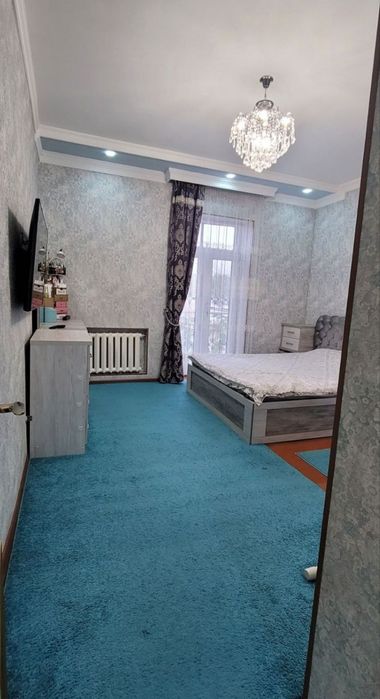 Яккасарайский район Высокопотолочная Евроремонт 79м² 3х комнатная