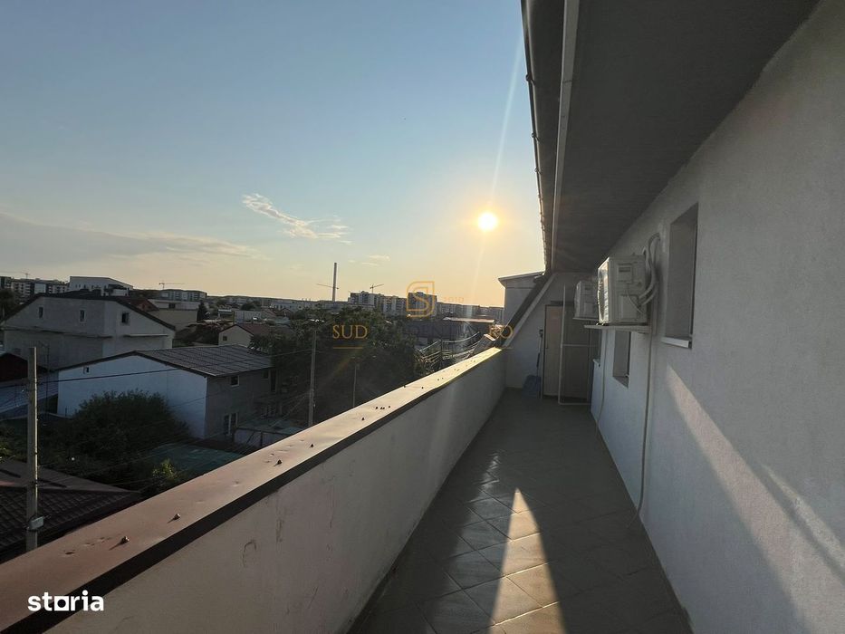 Apartament 3 camere, terasa generoasa, acces metrou Aparatorii Patriei