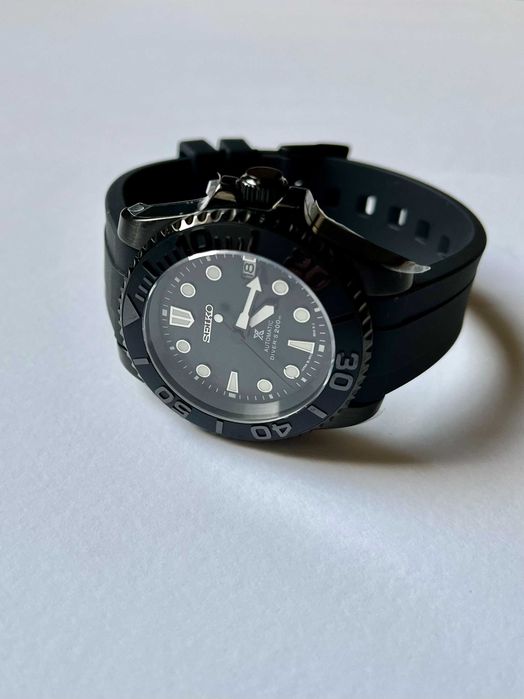 Нови часовници Seiko custom mod