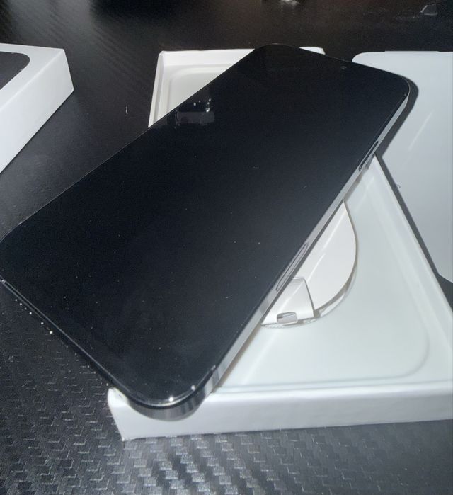 Нов! Iphone 16 pro max 512gb 100% батерия